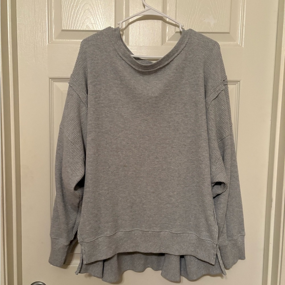 Aerie Gray Waffle Knit “This feels seriously lived in” long sleeve